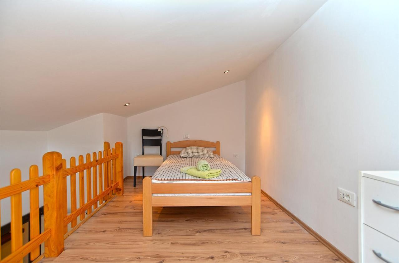 Apartment Rovinjsko Selo 2275 Екстериор снимка